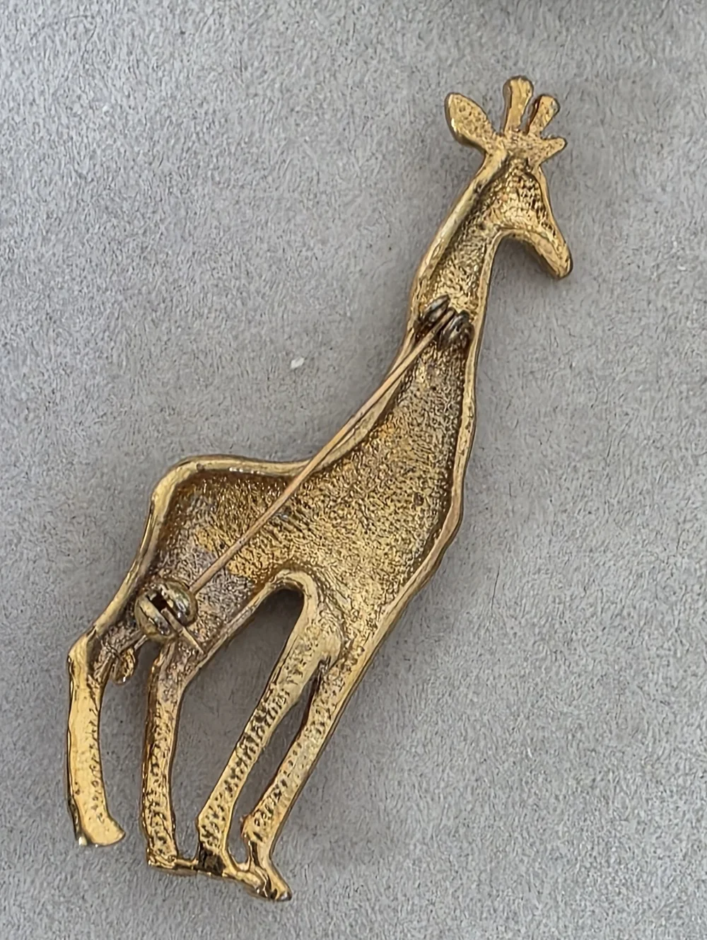 Vintage 80s Gold Giraffe Brooch Pin